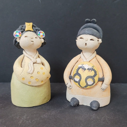 Pair Korean Folk Art pottery clay Wedding Pair Figurines Vintage Asian Collect