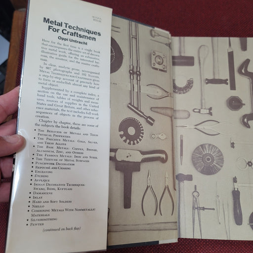 Metal Techniques for Craftsmen: A Basic Manual for Craftsmen on the Methods 1968