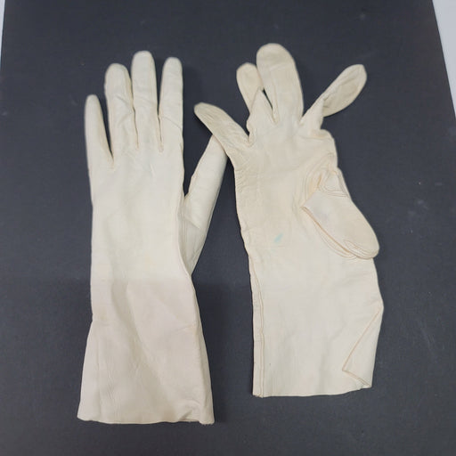 Vintage calfskin white formal riding driving gloves Small Medium