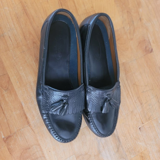 Rockport 2898 men's slip on dress shoes size 9.5 M Black leather loafers tassel