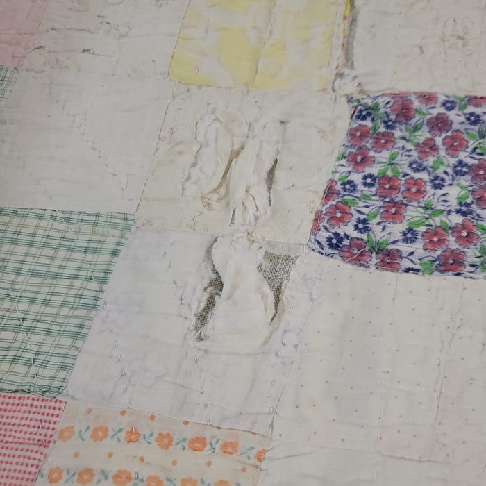 Vintage Handmade Quilt Full or Twin Bedspread Blanket Farmhouse Cabin