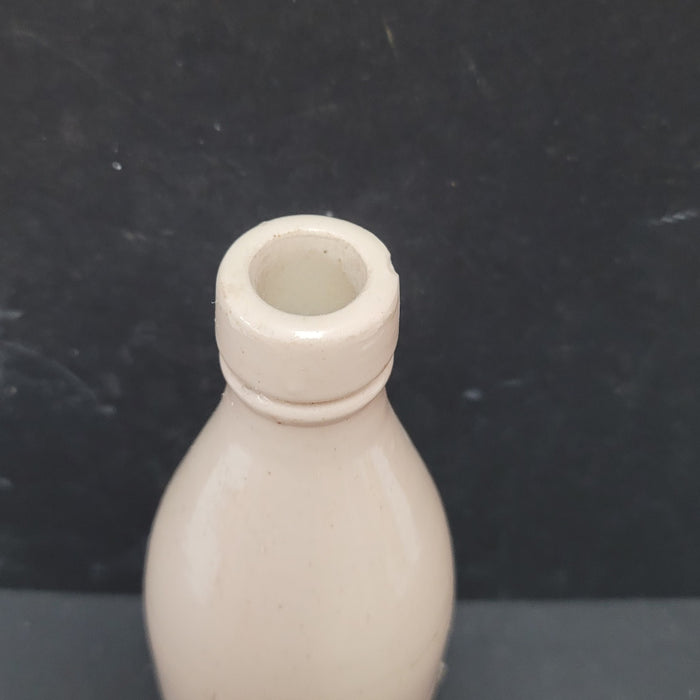 Antique Vintage stoneware bottle Glasgow bEER CREAM WHITE pottery