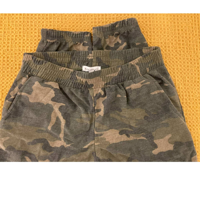 Socialite Women's Pull On Jogger Lounge Pants Medium Sage Camo NWT